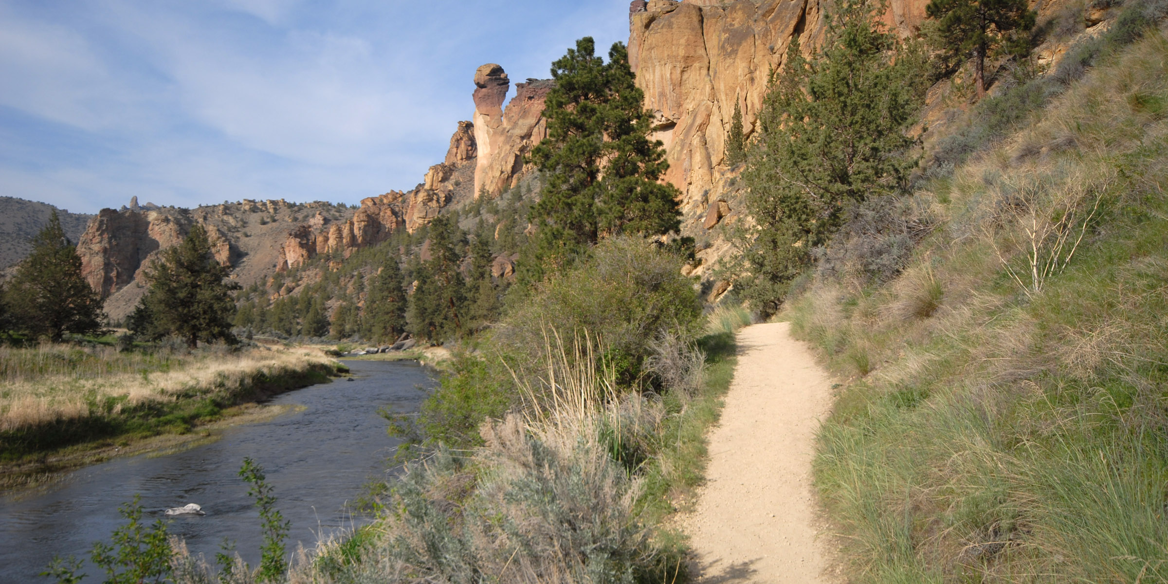 Smith Rock, River Trail Hike Outdoor Project Hiking, Backpacking