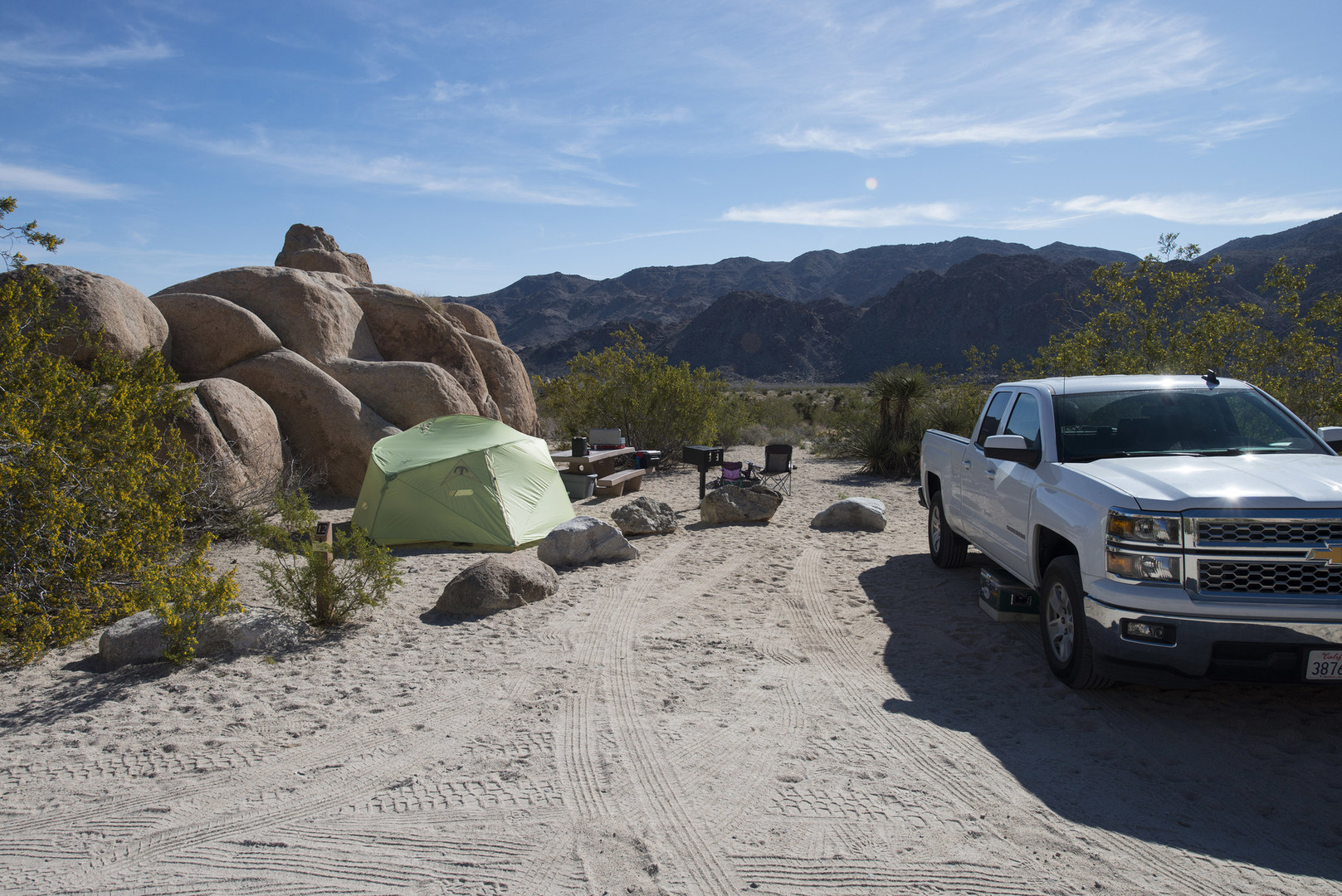 Indian Cove Campground Joshua Tree National Park camping in California