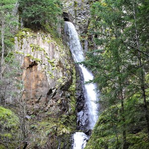Starvation Ridge Waterfall Loop Hike