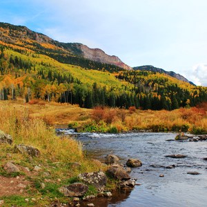Lower Marvine Lake Trail