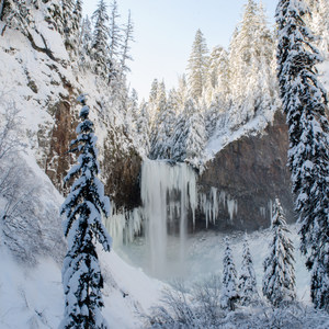 Tamanawas Falls Snowshoe