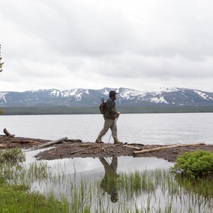 Lewis Lake to Shoshone Lake Loop