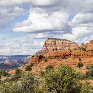 Courthouse Butte Loop Hike