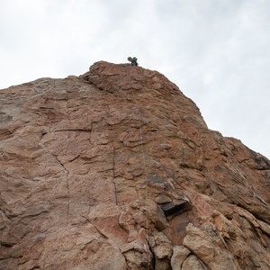 Holcomb Valley Pinnacles: Coyote Crag