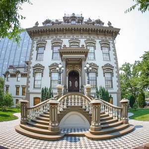 Leland Stanford Mansion State Historic Park