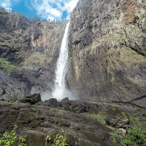 Wallaman Falls Trail