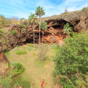 Makauwahi Cave