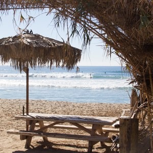 Best West Coast Beaches for Beginner Surfers