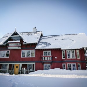 Journeyman Lodge Snowshoe, Callaghan Country