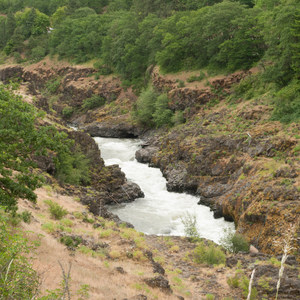 Klickitat Trail, Lyle Trailhead