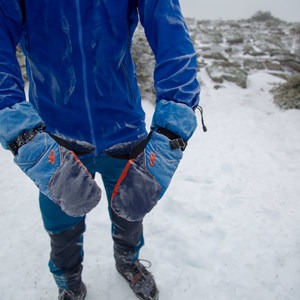 Gear Review: Outdoor Research Adrenaline Mitts