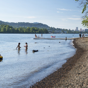 Sellwood Riverfront Park Beach