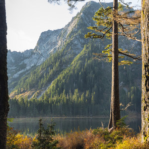 Elsay Lake Hiking Trail