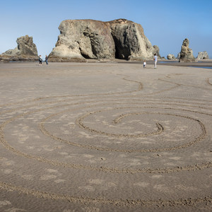 Face Rock State Scenic Viewpoint