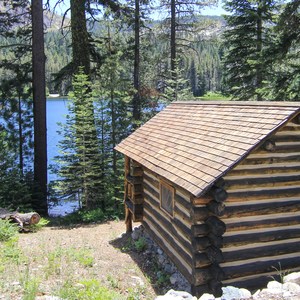 Packer Lake Lodge