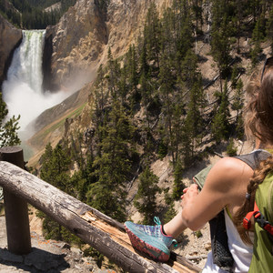Brink of Lower Falls to Lower Lookout Point
