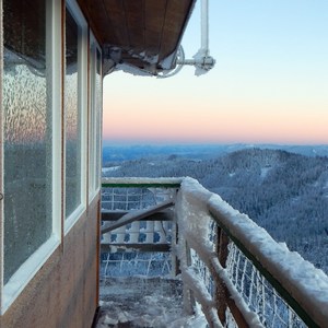 Warner Mountain Lookout Tower