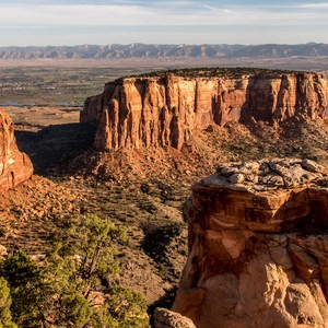 Monument Canyon Trail Hike