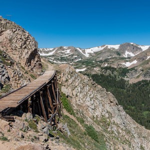 Forest Lakes + Needle Eye Tunnel