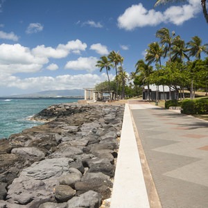 Kaka'ako Waterfront Park + Point Panic