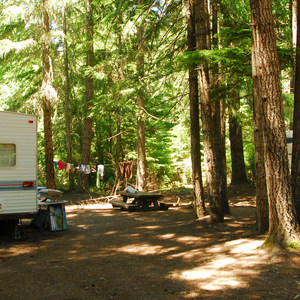 Cat Creek Campground + Campsites