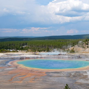 Grand Prismatic Spring Overlook
