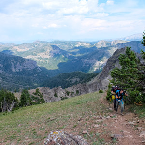 Sky Rim Trail: Specimen Creek to Black Butte