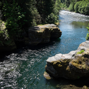 Snyder Bridge Swimming Hole, Idanha
