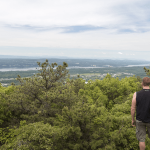 Overlook Trail to Lambs Hill