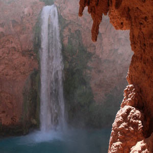 Mooney + Beaver Falls Hike from Supai