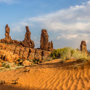 Klondike Bluffs Trail + Tower Arch Hike