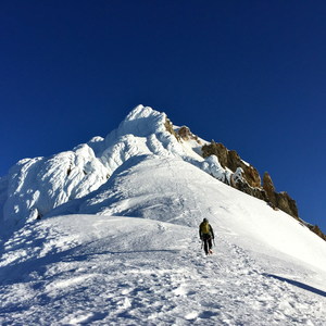 Mount Hood South Route: Flying Buttress and Wy'east Ridge Variation