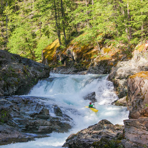 Ohanapecosh River: Hawt-Fire Park + Huck