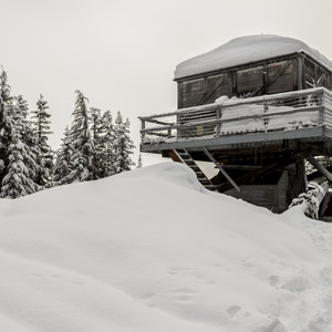 Devils Peak Snowshoe