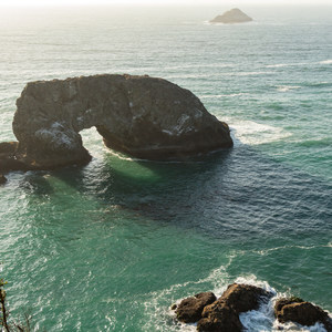 Arch Rock Viewpoint + Picnic Area