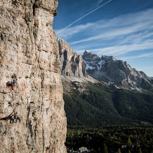 Safety Academy Lab Rock: bivouacking in an emergency situation