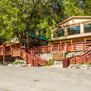 The North Cascades Lodge at Stehekin