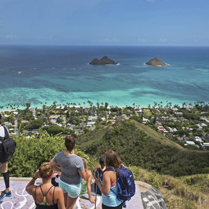 Lanikai Pillbox Trail to Ka'Iwa Ridge
