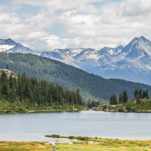 Rainbow Lake + Madeley Lake Hike