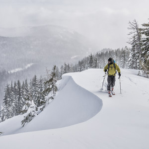 Newton Clark Moraine (Ridge Between) Backcountry Ski