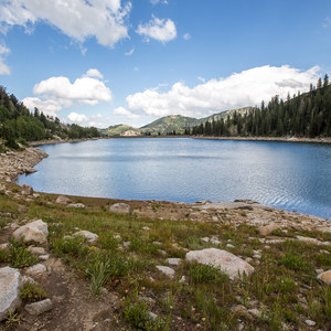 Twin Lakes Hike