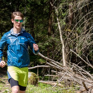 Gear Review: GORE R7 Trail GORE-TEX Shakedry Jacket