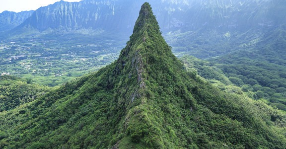 Olomana Three Peaks Hike