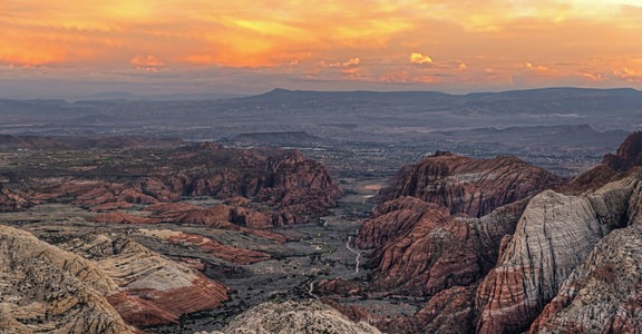 Snow Canyon Overlook via Red Mountain Trail