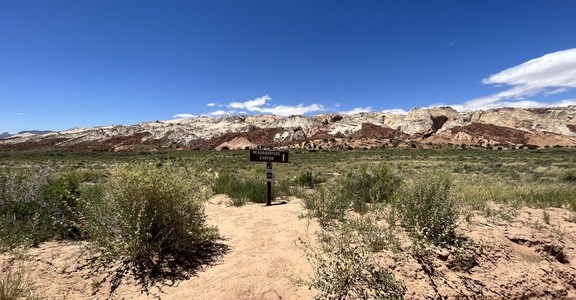 Headquarters Canyon Trail
