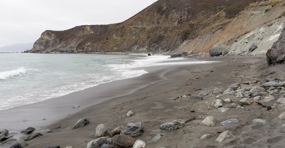 Willow Creek Beach + Picnic Area