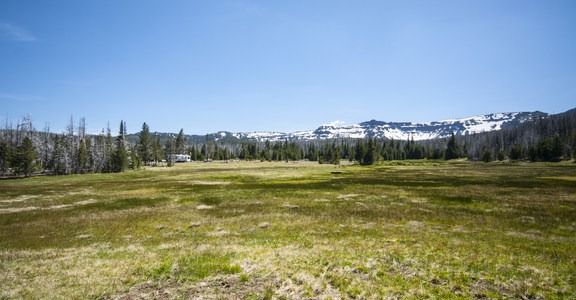 Three Creek Meadow Campground + Horse Camp