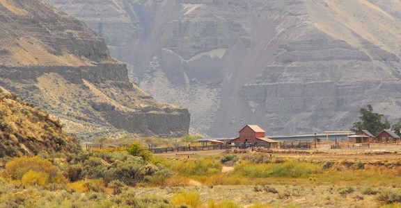 Cottonwood Canyon State Park