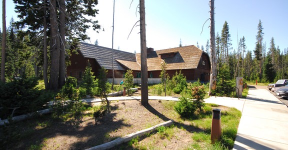 Mazama Village Campground