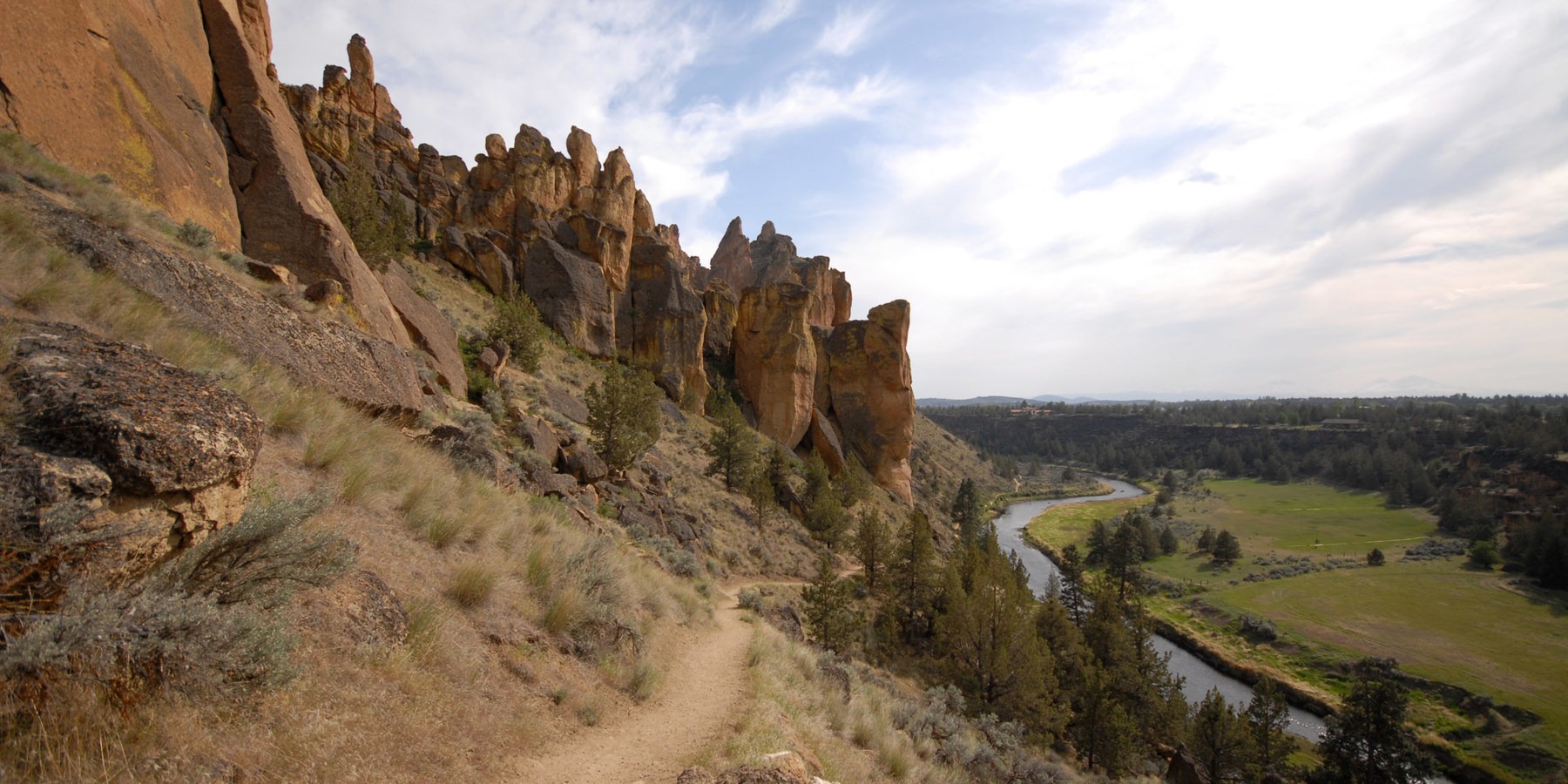 Smith Rock, Misery Ridge Hiking Trail Outdoor Project